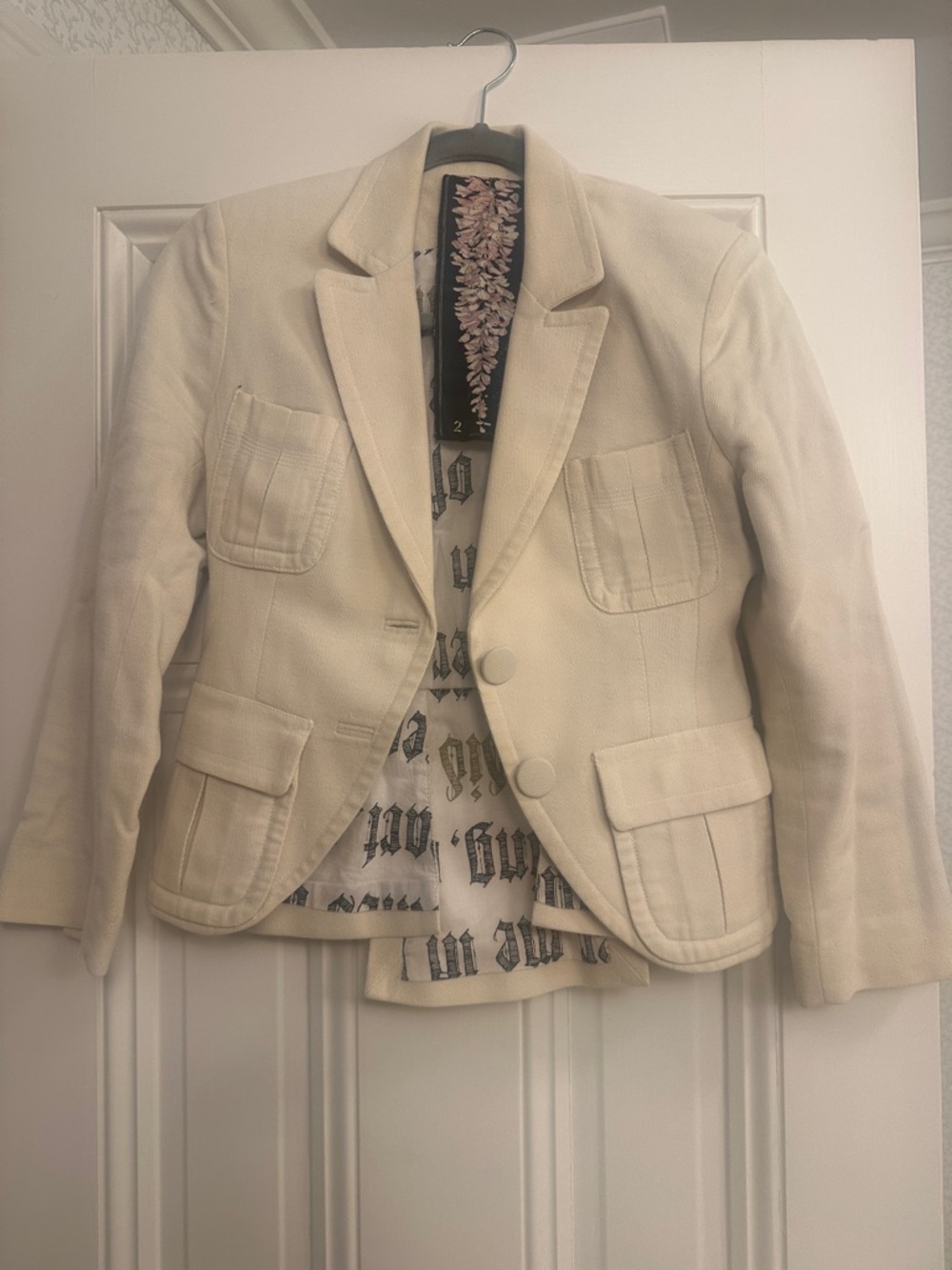 L.A.M.B size 2 cream blazer.lightweight tailored